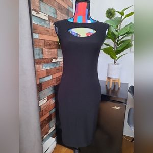 FORMA Ella model dress with short sleeves and oval opening women size S